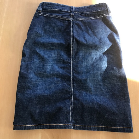 ESPRIT EDC denim skirt w side slits - Picture 2 of 3
